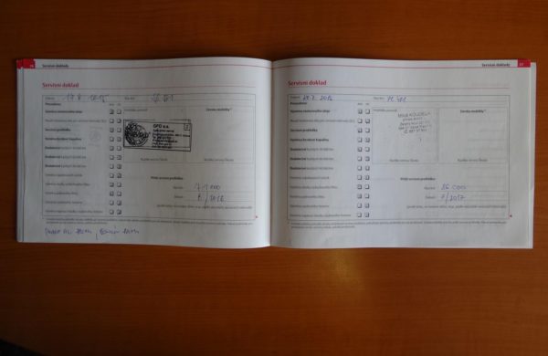 Škoda Roomster 1.6 16V VYHŘ. SEDADLA, KLIMATIZACE, nabídka AV9/18