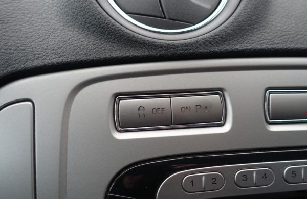Ford Mondeo 2.0 TDCi 103 kW, nabídka c8e95f32-9cf0-45a3-8902-0defca1f6c71