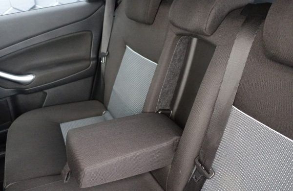 Ford Mondeo 2.0 TDCi 103 kW, nabídka c8e95f32-9cf0-45a3-8902-0defca1f6c71