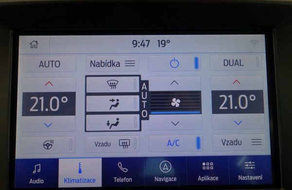Ford Galaxy 2.0 EcoBlue Titanium AWD, nabídka 12ca0fda-714e-4424-ab1d-68b2050c6492