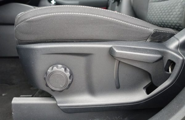 Ford Kuga 1.5 EcoBlue Cool & Connect, nabídka 3b54c3ce-c18b-41f9-9e9a-95be63187391