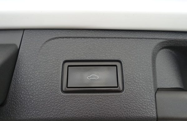 Volkswagen Passat 2.0 TDI 110kW BMT DSG Comfortl, nabídka 13de9feb-b0ac-48e5-9957-3d934c9935cd