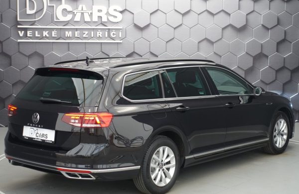 Volkswagen Passat 2.0 TDi DSG R-Line, nabídka 310efb6a-3615-42f2-80a2-fefaf9d86371