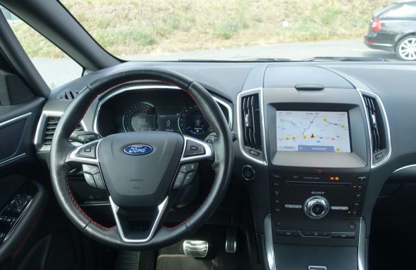 Ford S-Max 2.0 EcoBlue ST-Line 140 kW AWD, nabídka ae1353a0-ba6a-4a84-9079-e5b99dd5ef36