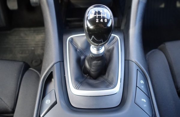 Ford Mondeo 2.0 EcoBlue LED SVĚTLA, nabídka 129e8866-a789-419d-b088-392dae0f29f1