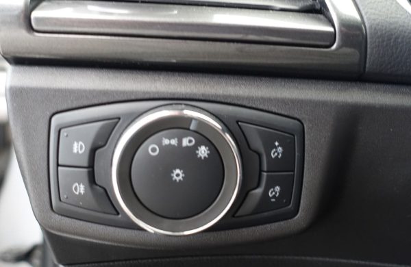Ford Mondeo 2.0 EcoBlue LED SVĚTLA, nabídka 129e8866-a789-419d-b088-392dae0f29f1