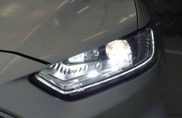 Ford Mondeo 2.0 EcoBlue LED SVĚTLA, nabídka 129e8866-a789-419d-b088-392dae0f29f1