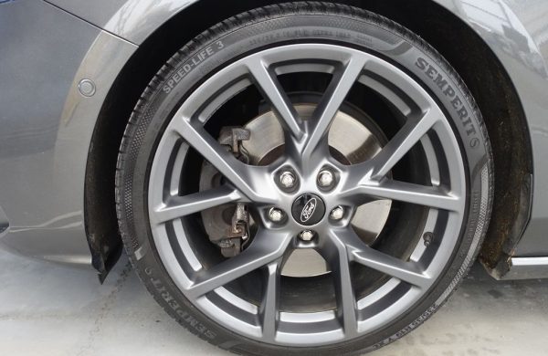 Ford Focus 2.0 ST 140 kW LED SVĚTLA, nabídka 56bc45b6-4cba-4f8a-b3e9-f0542c7123e1