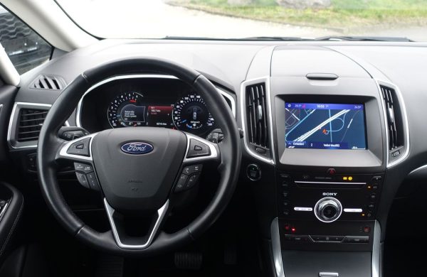 Ford S-Max 140 kW, AT8, AWD, LED, nabídka ebf5e4b2-2f7d-4fe7-b587-d42b1b966084