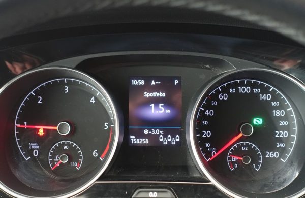 Volkswagen Touran 2.0 TDi DSG 7 MÍST, nabídka 859c3af6-6f36-4185-9fa9-10301f47b0dd