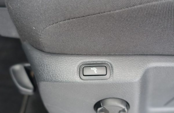 Volkswagen Touran 2.0 TDi DSG 7 MÍST, nabídka 859c3af6-6f36-4185-9fa9-10301f47b0dd