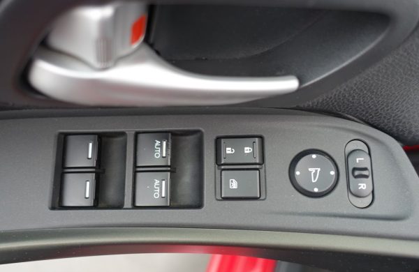 Honda Civic 1.4 i VTEC COMFORT, nabídka dbfa7a14-3edd-41c9-8816-77db69c7e737