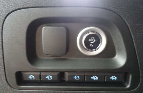 Ford S-Max 140 kW, AWD, NEZ.TOPENÍ, 7MÍST, nabídka 529a84f2-2e89-407c-9abd-c2270a3e0e4a