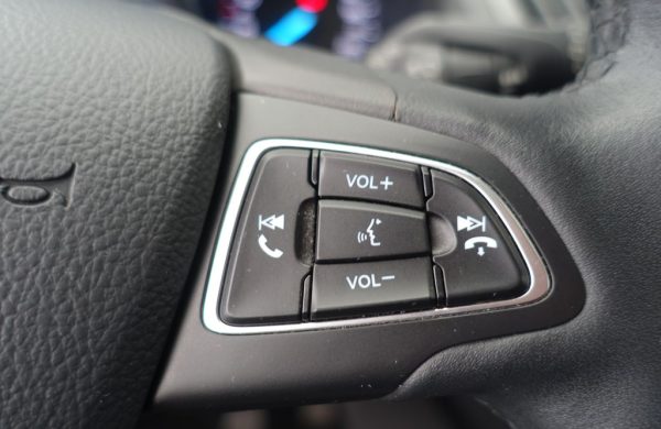 Ford Kuga 2.0 TDCi  Titanium AWD 132 kW, nabídka d5da6143-75e7-4edc-b465-cf15bdfbdd66