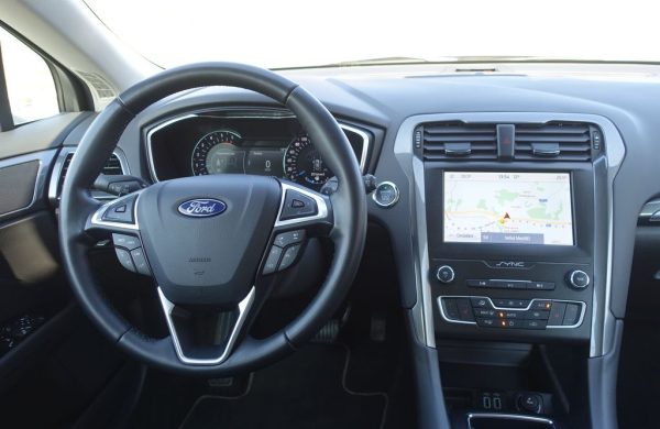 Ford Mondeo 140 kW, AT8, KAMERA, TAŽNÉ, nabídka 9879615c-c764-418f-8c31-6259d2c96d5f