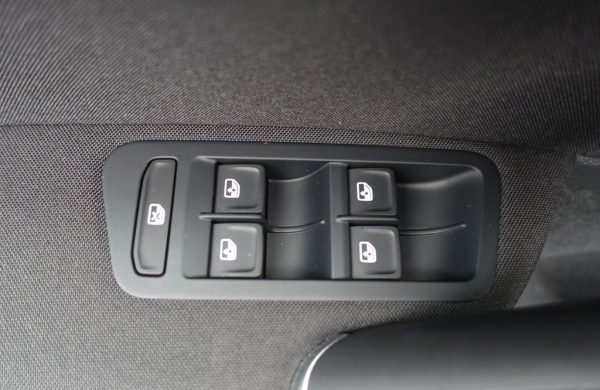 Volkswagen Golf 100kW, VIRTUAL, TEP. ČERPADLO, nabídka 1148f4d5-c2ae-4f1a-ba9c-9dba3831a2cf