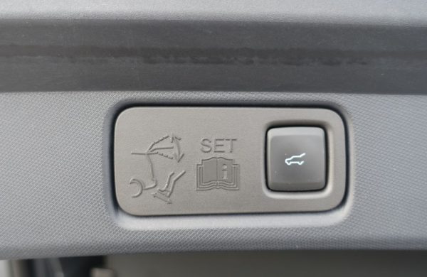 Ford Mustang Mach-E AWD, LED, ACC, B&O, 360 KAMERA, nabídka da447f16-e5b4-44a2-81ff-e04082c20ad9