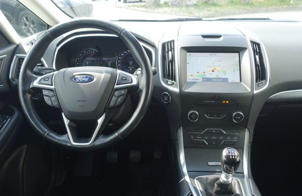 Ford S-Max 110 kW, MANUÁL, TITANIUM, nabídka e43fd962-0655-4baf-ae8d-bc379c5bb4b8