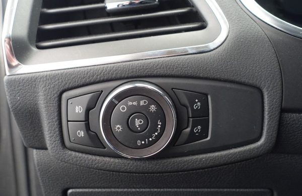 Ford S-Max 110 kW, MANUÁL, TITANIUM, nabídka e43fd962-0655-4baf-ae8d-bc379c5bb4b8