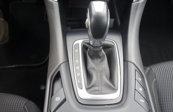 Ford Mondeo 2.0 Hybrid ecvT 138kW Titanium, nabídka 2bcf3b27-6254-4df4-988a-cdd8014d4ac0