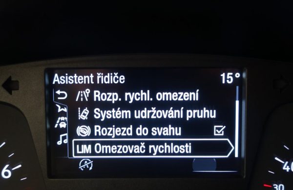 Ford Focus 1.0 EcoBoost ZIMNÍ PAKET, nabídka d6c9c1a0-3d4e-413d-b969-cbfe03642b3b