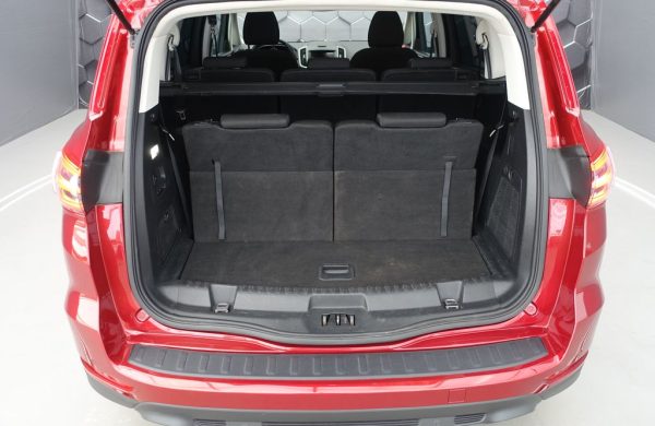 Ford S-Max 2.0 TDCi LED SVĚTLA 7 MÍST, nabídka b96b67fe-bc6c-4c72-8ed7-09217ca66dab