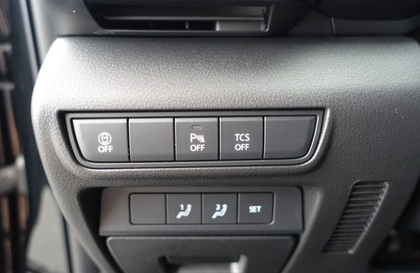 Mazda MX-30 E-SKYACTIVE, 107 kW, nabídka 5f884422-3577-468e-863d-d0d11dc3e2ba