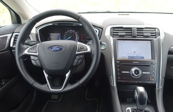 Ford Mondeo 2.0 138kw Hybrid ecvT Titanium, nabídka acb355ae-4784-41d2-b32d-1a719dcdd804