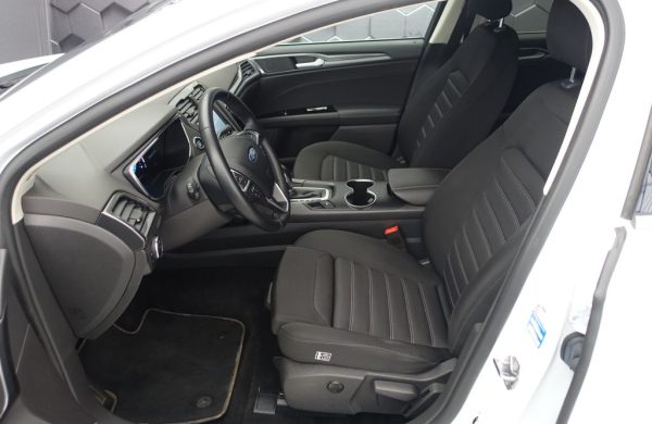 Ford Mondeo 2.0 138kw Hybrid ecvT Titanium, nabídka acb355ae-4784-41d2-b32d-1a719dcdd804