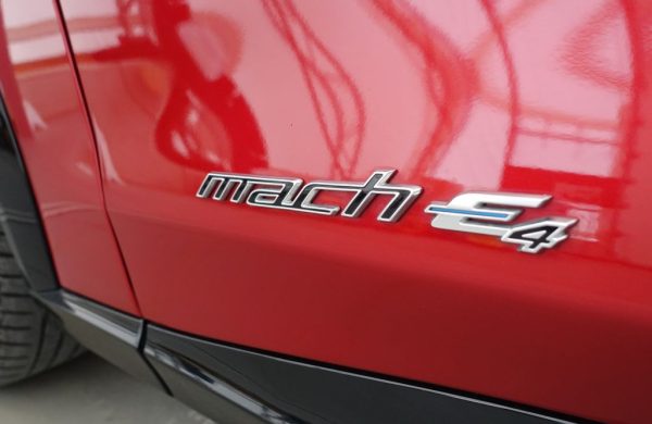 Ford Mustang Mach-E AWD, 360 KAMERA, B&O, 75,7 kWh, nabídka a721b5b2-f7b2-4dd6-95f1-73541e083a87