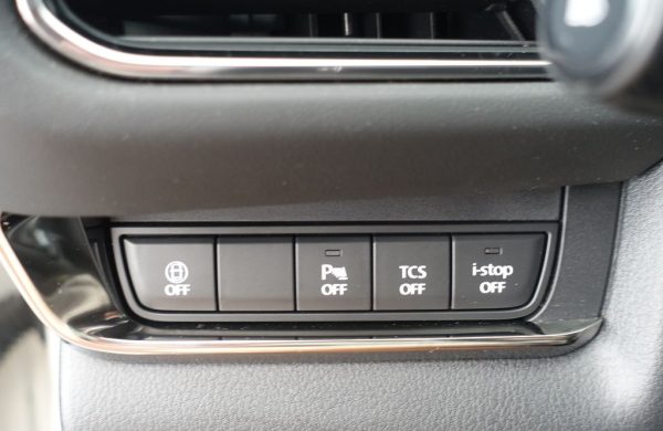 Mazda CX-30 2.0 e-SKYACTIV-G Hybrid, nabídka 8fa9352f-56e4-4be2-8838-c228320c64f6