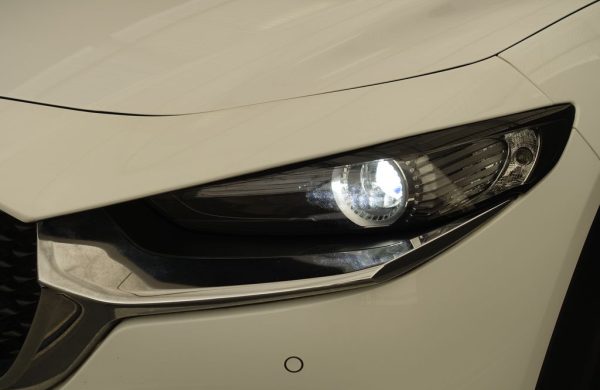 Mazda CX-30 2.0 e-SKYACTIV-G Hybrid, nabídka 8fa9352f-56e4-4be2-8838-c228320c64f6
