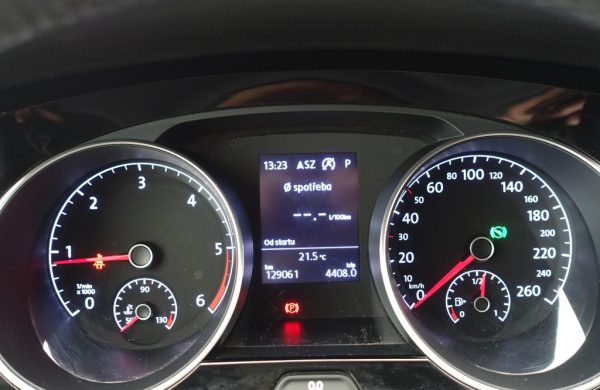Volkswagen Touran 2.0 TDi Comfortline DSG, nabídka d7f6118e-9359-4179-b5eb-692296a77ec0