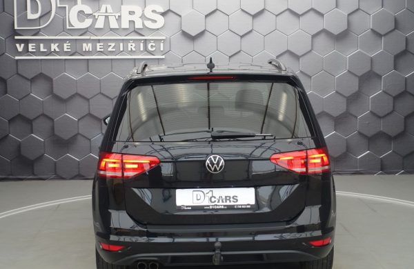 Volkswagen Touran 2.0 TDi Comfortline LED SVĚTLA, nabídka cbe390ac-f09d-47c2-a183-4c8280241ae5