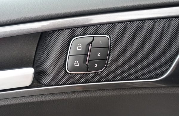 Ford Mondeo 2.0 EcoBlue Titanium, nabídka adca940e-baf3-4a0f-b5d6-0954f1db3434