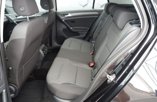 Volkswagen Golf 100 kW, VIRTUAL COCPIT, nabídka aef20b6d-de1a-4633-9925-18906e22a367