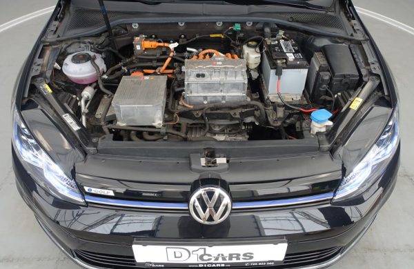 Volkswagen Golf 100 kW, VIRTUAL COCPIT, nabídka aef20b6d-de1a-4633-9925-18906e22a367