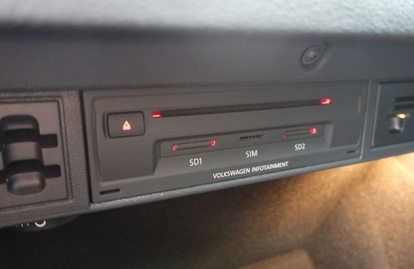 Volkswagen Golf 100 kW, VIRTUAL COCPIT, nabídka aef20b6d-de1a-4633-9925-18906e22a367