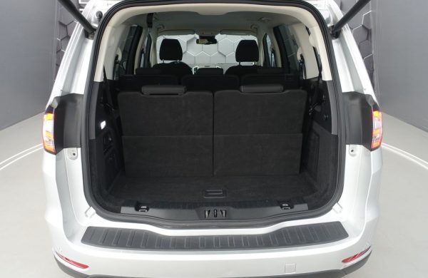 Ford Galaxy 140 kW, AT8, LED SVĚTLA, ACC, nabídka aec80d20-40fa-4ccd-bd7c-e91b5c9314a7