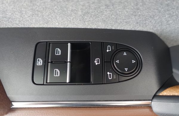 Mazda MX-30 E-SKYACTIVE 107 kW, nabídka 36294ef6-b798-4d6b-8840-d397f27d6cd8