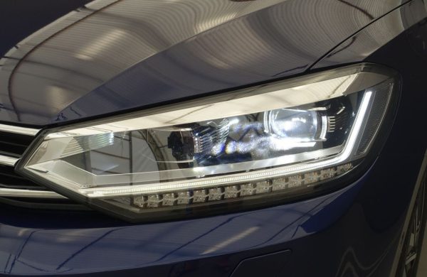 Volkswagen Touran 2.0 TDi Highline, nabídka 9dd68f23-945a-4904-a299-1953ae8a3090