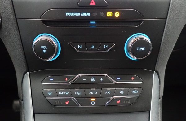 Ford S-Max 2.5 Duratec FHEV Titanium, nabídka 2e8a7906-b2cb-40db-b448-1f2406c64019