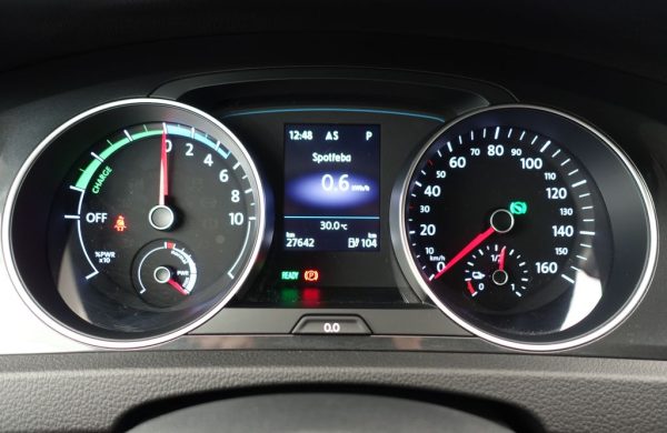Volkswagen Golf 100kW, Tepelné čerpadlo, nabídka 943b1ad5-95ce-4c08-b7fa-a9d91b10672a