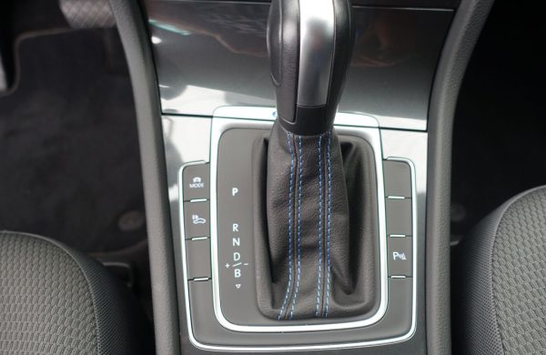 Volkswagen Golf 100kW, Tepelné čerpadlo, nabídka 943b1ad5-95ce-4c08-b7fa-a9d91b10672a