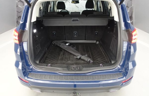 Ford S-Max 140 kW, Titanium, tažné, LED, nabídka 438086b7-65f3-46fd-97e7-9b6c63eebc13