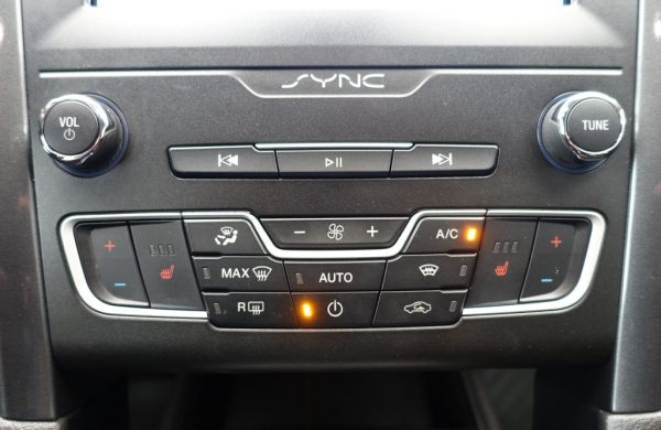 Ford Mondeo 110 kW, manuál, KAMERA, nabídka 4e74472f-63ca-4450-8ae7-8fff640078de