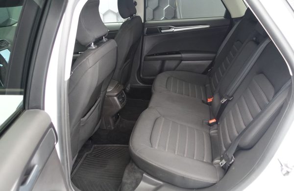Ford Mondeo 110 kW, manuál, KAMERA, nabídka 4e74472f-63ca-4450-8ae7-8fff640078de