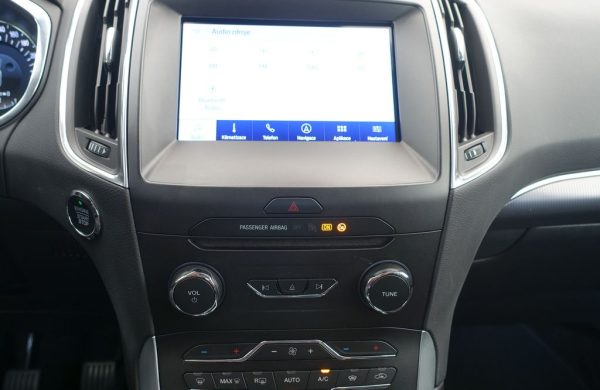Ford S-Max 7 míst, manuál, tažné Titanium, nabídka f4e4aea9-328d-4899-b41f-c32f370f06a3