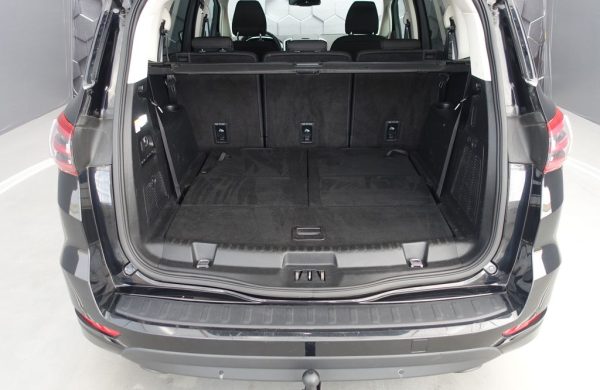 Ford S-Max 7 míst, manuál, tažné Titanium, nabídka f4e4aea9-328d-4899-b41f-c32f370f06a3