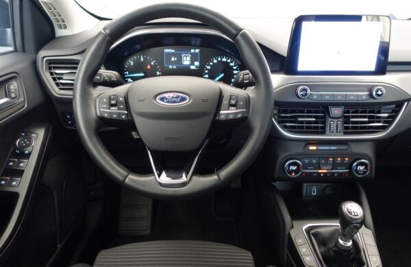 Ford Focus 110 kw, Titanium, manuál, nabídka 1fc96af7-9223-4a9c-95e8-643fa2ed33a7